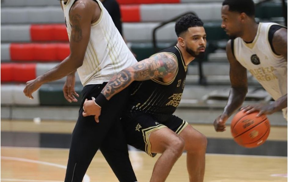 El basquetbolista mexicano superó una lesión en la mano y se reincorporó al primer cuadro de la quinteta regiomontana.