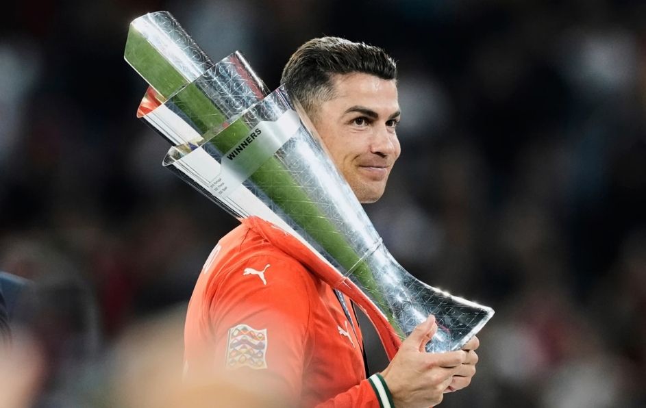 El delantero de Al-Nassr saldrá como titular este jueves ante Gales en la Nations League, buscando acercarse a la marca de los mil goles oficiales.