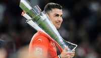 El delantero de Al-Nassr saldrá como titular este jueves ante Gales en la Nations League, buscando acercarse a la marca de los mil goles oficiales.