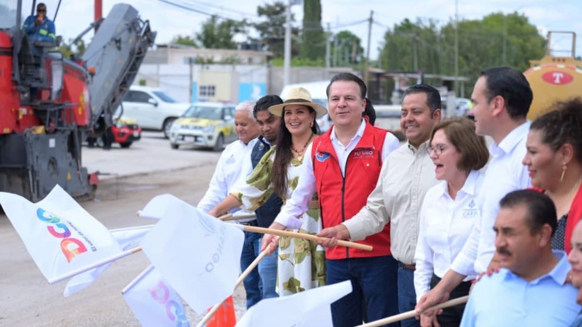 En el evento estuvieron presentes autoridades municipales y estatales.
