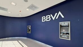 Las sucursales de BBVA tendrá el cambio de horario a partir de octubre de 2026.