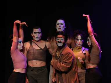 Cliché es presentada por la compañía de teatro regiomontana Mente Abierta.