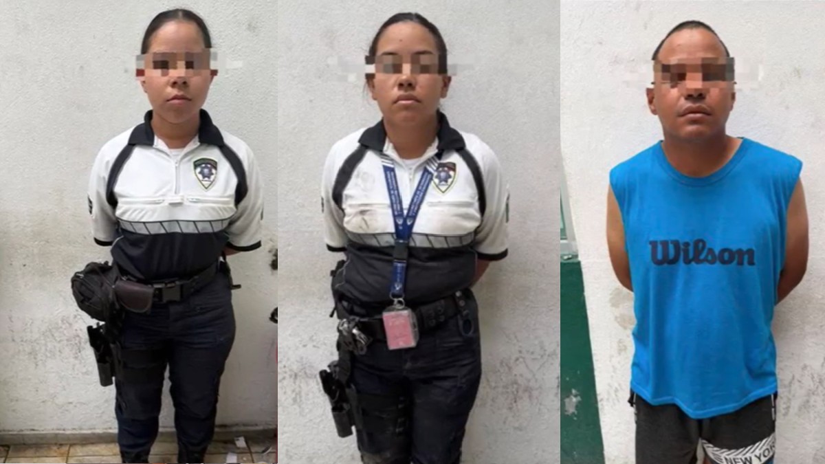 Las elementos imputadas son: Alexandra “N”, de 24 años, y Claudia “N”, de 20 años, ambas elementos en activo de la Policía.
