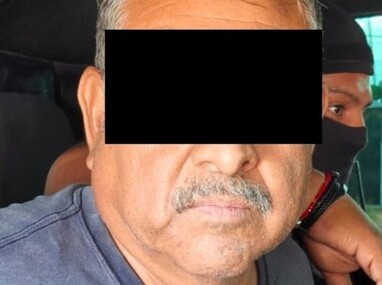 El hombre fue identificado bajo las siglas J.K.M.S. y acusado por dar presunta protección al grupo criminal de Los Cromos / Especial