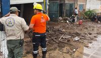 Lemus informa que apoyarán a familias afectadas por desbordamiento en Zapotlanejo