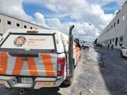 El personal de seguridad afirmó que el trabajador contaba con su arnés y línea de vida.