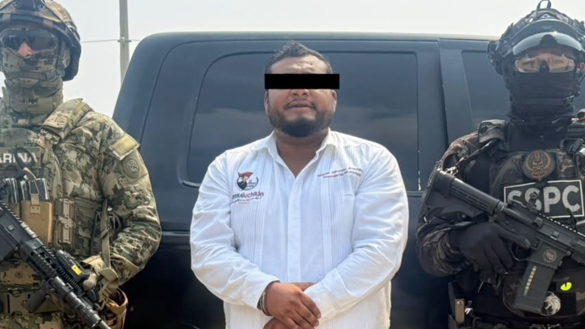 El presidente municipal de Juchitan, Miguel 'N', fue trasladado al penal del Altiplano en el Estado de México |