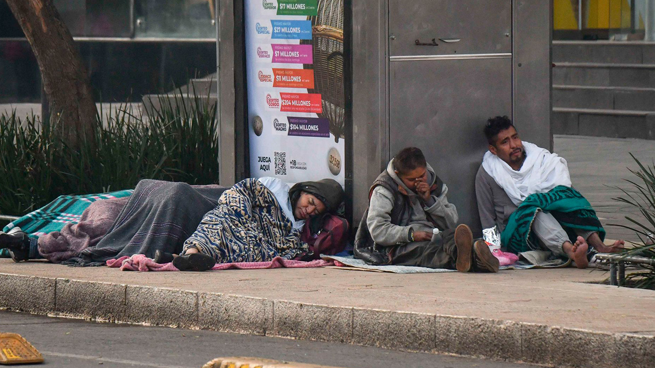 Vecinos de la colonia Juárez exigen atención para personas en situación de calle