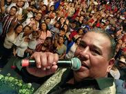 El vocalista de Sonido Mazter continuó su viaje después de reparar una llanta en Castaños. | Pepe Mazter Instagram