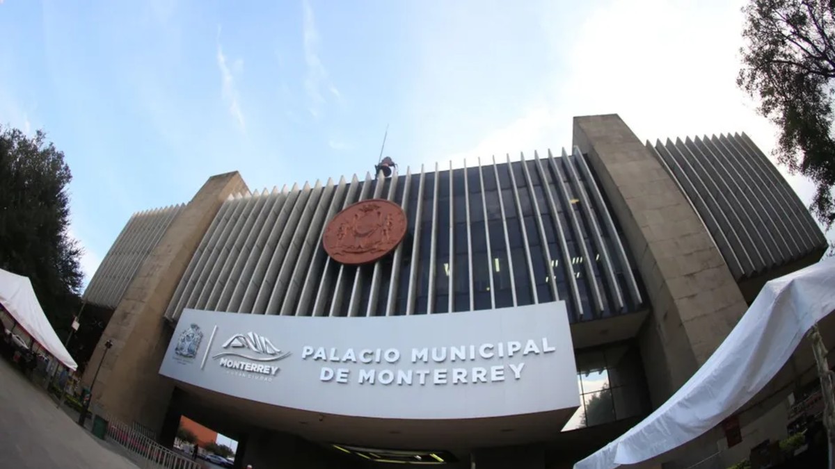 El contenedor está sellado bajo la Plaza Zaragoza