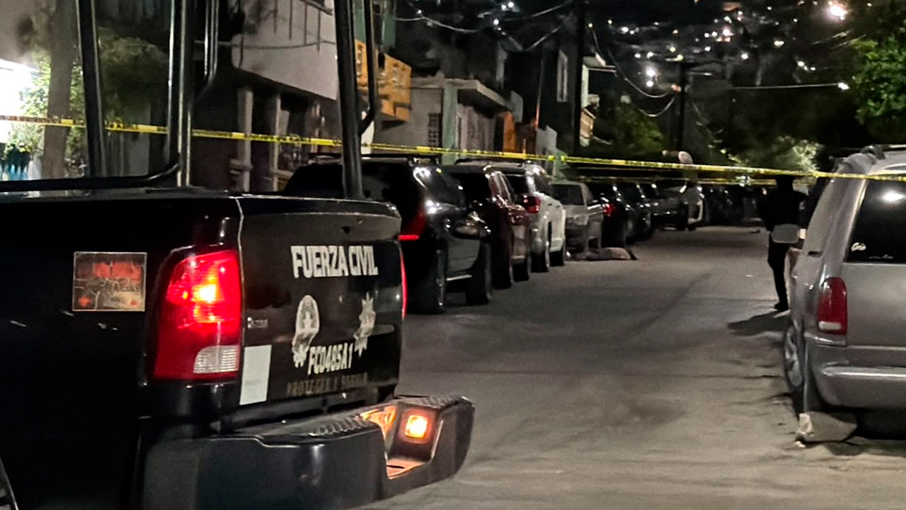 Monterrey: Asesinan a pintor a balazos en la colonia Fomerrey 15; agresores huyeron