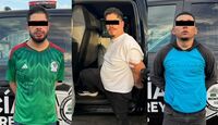 Policías municipales interceptaron a los involucrados en el cruce de las calles Hidalgo y Juárez.