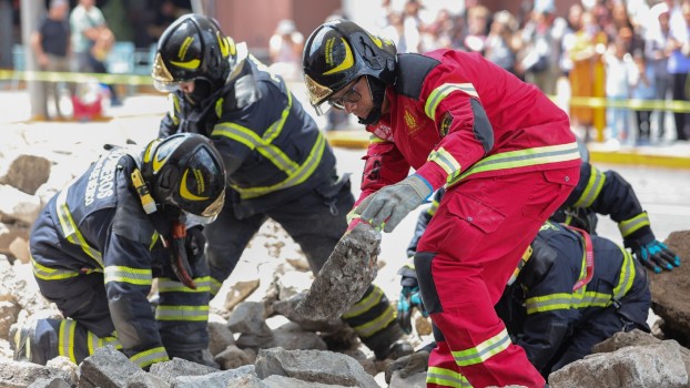 Recuerda seguir las indicaciones de los elementos de protección civil.