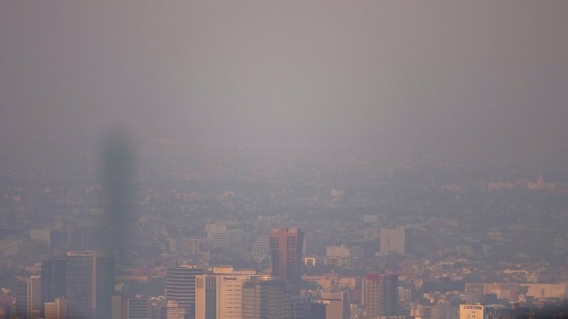 La alta concentración de contaminantes en el aire puede causar afectaciones a la salud.