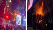 Las llamas aparecieron cerca del escenario y provocaron que el espectáculo musical fuera detenido.