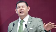 Adalit Aguilar es quien se habría negado a que la FGR metiera mano en la muerte de su esposo, según expuso el gobernador / Agencia Es Imagen