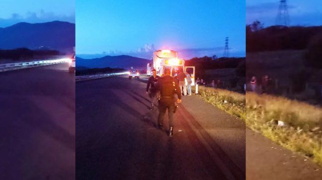 Autobús de pasajeros pierde el control en la carretera Salamanca-Morelia. | Redes Sociales