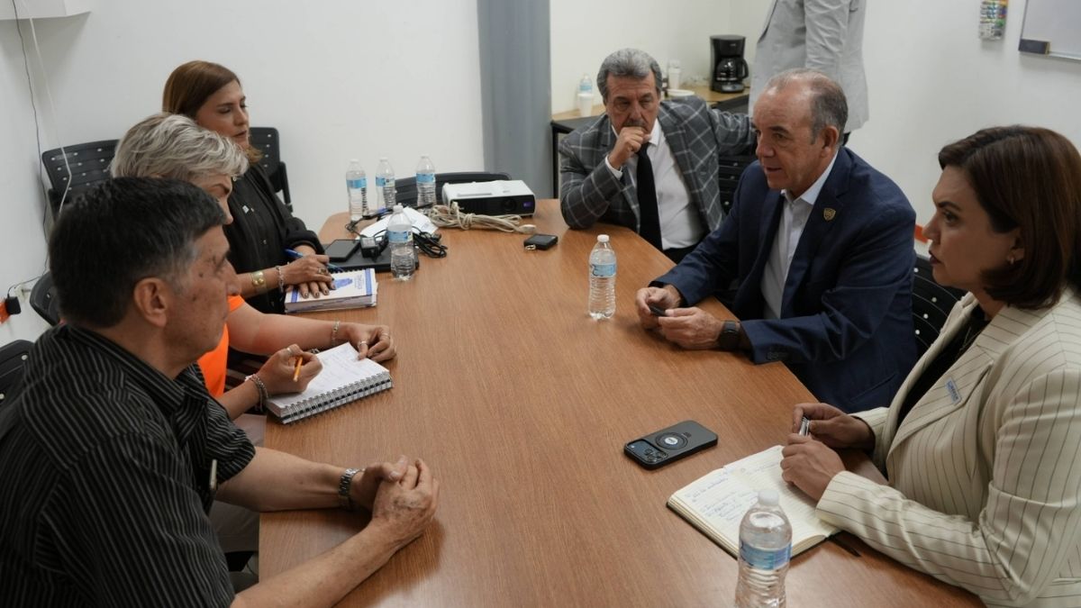 Autoridades de la SEyD y SEECH iniciaron el censo de daños en las escuelas de la zona Norte.