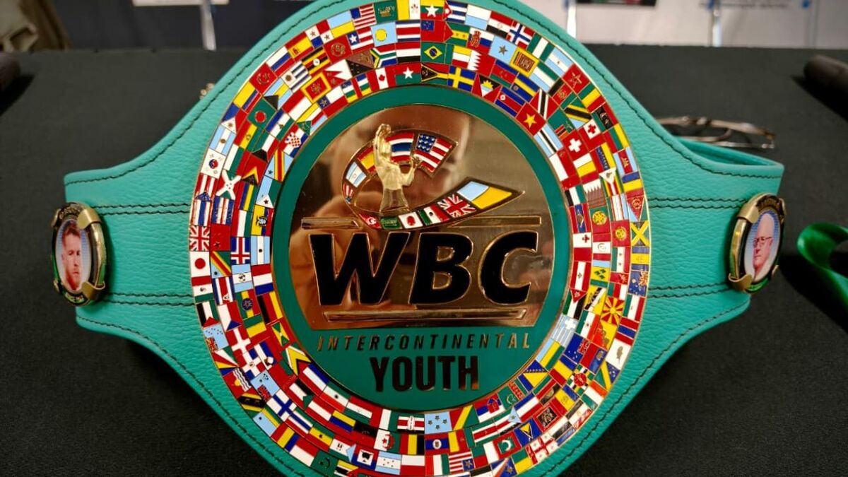 Daniel Larios vs William Ávalos por el Campeonato Juvenil Intercontinental del Consejo Mundial de Boxeo