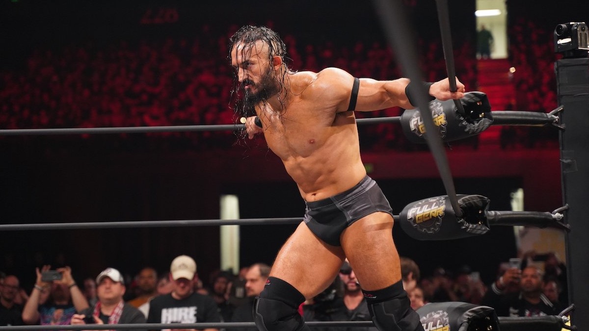 PAC en una de sus presentaciones en AEW / @AEW