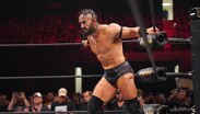 PAC en una de sus presentaciones en AEW / @AEW