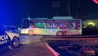 Ninguna persona resultó lesionada debido a que el camión urbano no llevaba pasajeros.