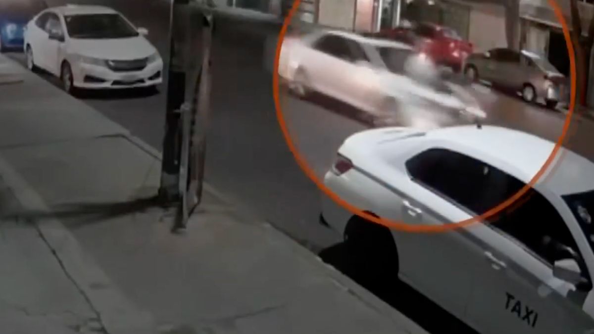 Un hombre fue arrastrado por un automovilista en Coyoacán.