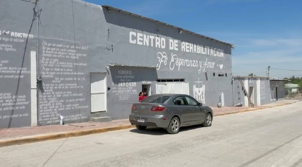 Los centros de rehabilitación enfrentan diferencias entre modelos de atención y recursos disponibles.