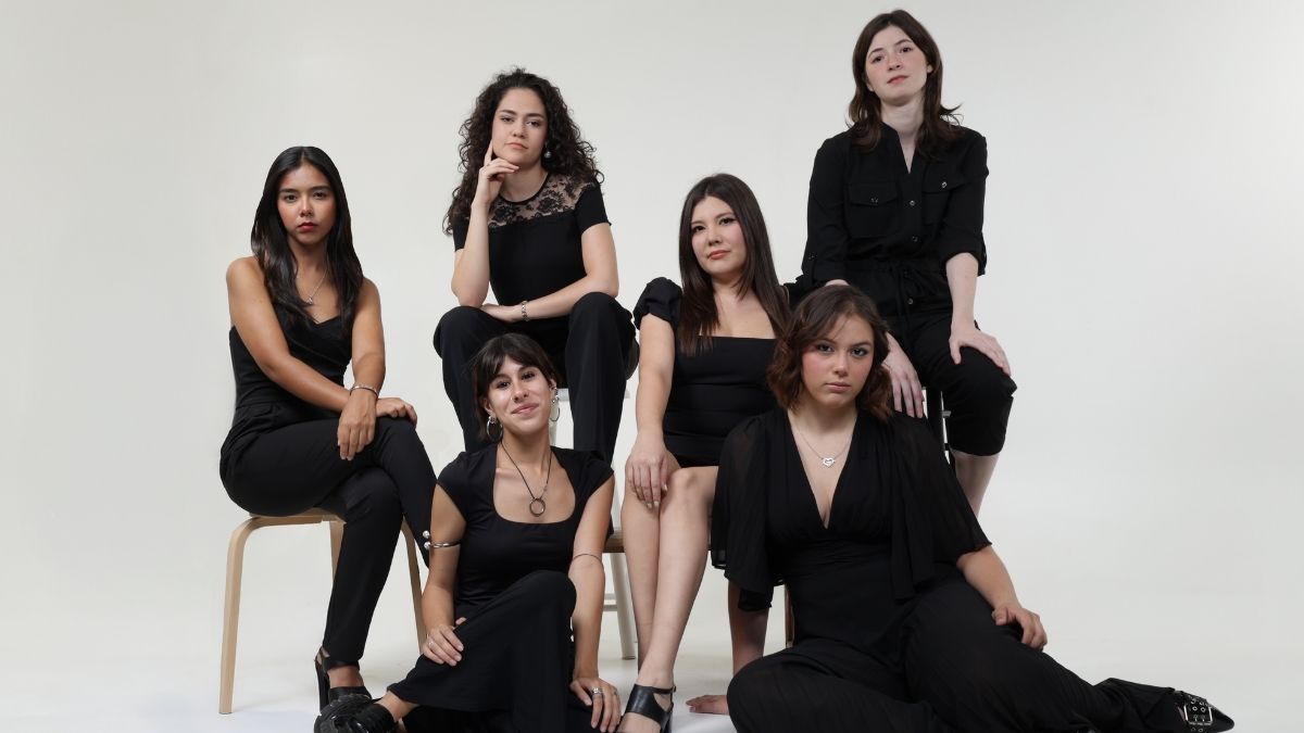 El elenco de 'Brindo por Ellas' ha explorado esta historia con una introspección que sorprenderá al público.