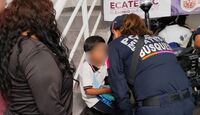 Niño de 10 años escapa de su escuela en Ecatepec; temía ser regañado por su mamá.