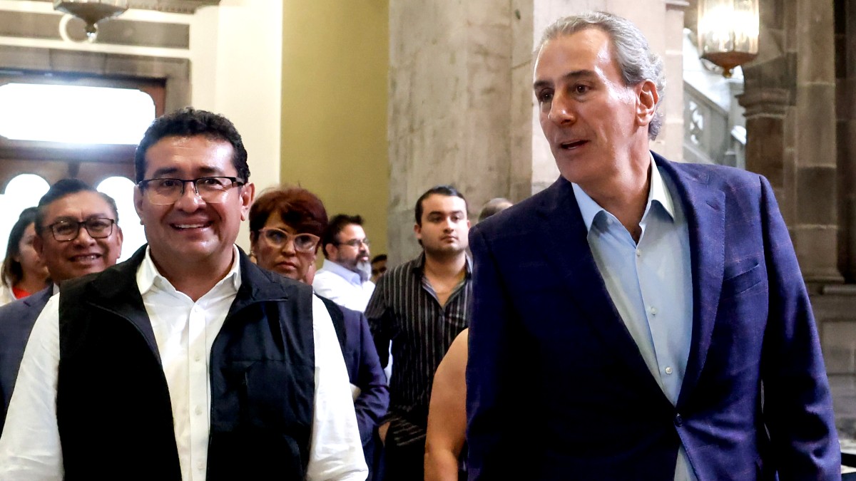 La reunión entre Pepe Chedraui y Pavel Gaspar marcó el inicio técnico de la municipalización de Totimehuacán / Agencia Es Imagen
