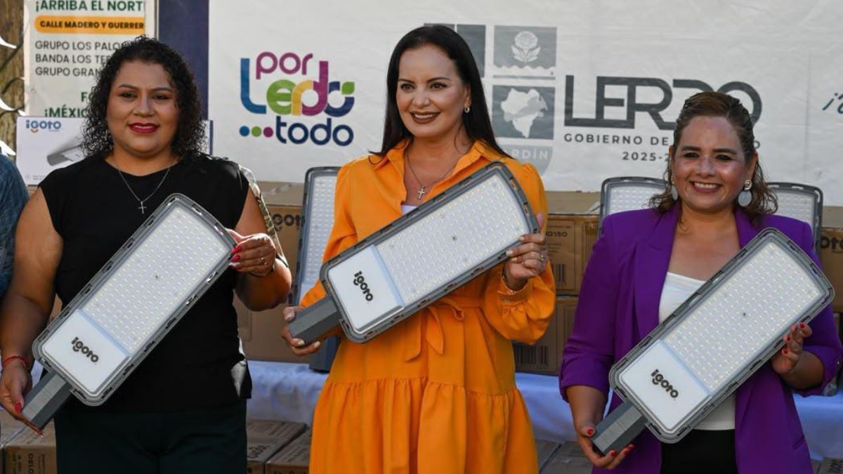 Susy Torrecillas entrega 600 luminarias de 150W en Lerdo bajo el programa Trayectos Seguros para mejorar la iluminación y seguridad en calles y comuni