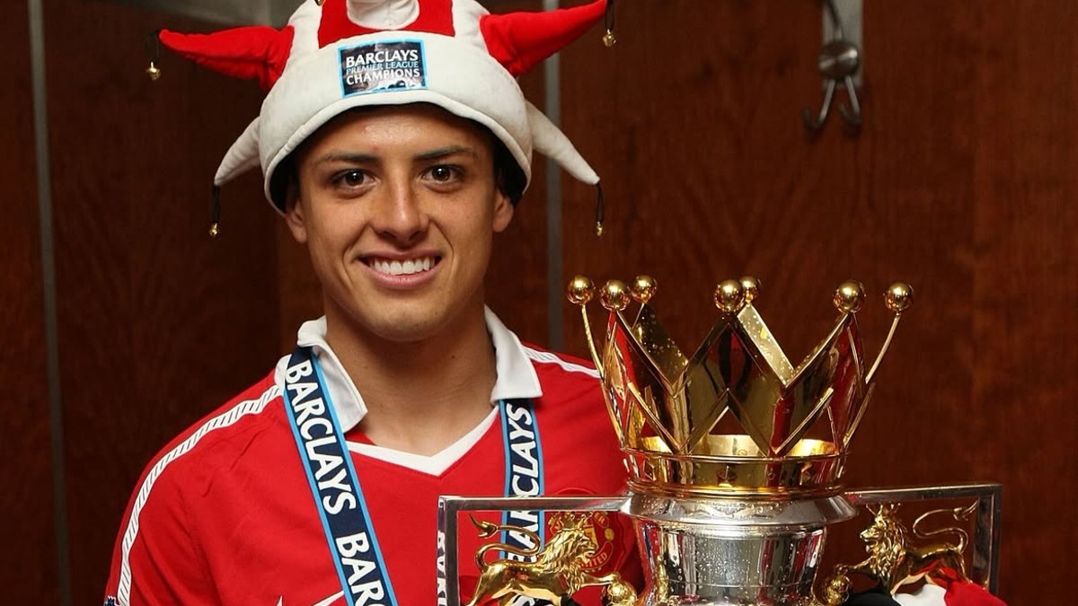 Chicharito conquistó la Premier League con el Manchester United en 2010-2011 y 2012-2013 / @ch14_