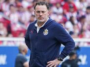 Cómo le ha ido a Gabriel Milito con Chivas ante Atlas.