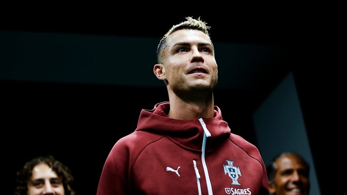 Cristino Ronaldo se quedó en la banca en el partido de su selección contra Noruega / @cristiano