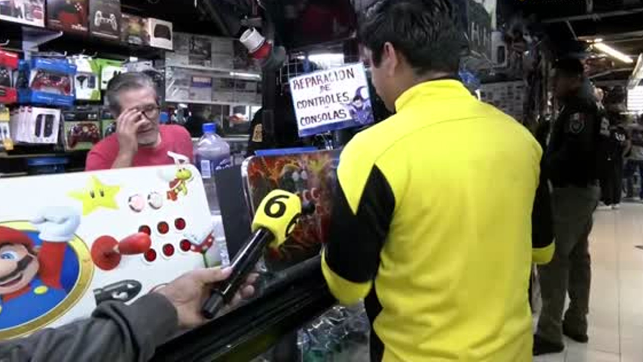 Decomisan mercancía pirata por más de un millón de pesos en la Friki Plaza
