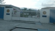 Docentes mantienen comunicación con las familias para dar continuidad a las actividades escolares.