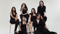El elenco de 'Brindo por Ellas' ha explorado esta historia con una introspección que sorprenderá al público.