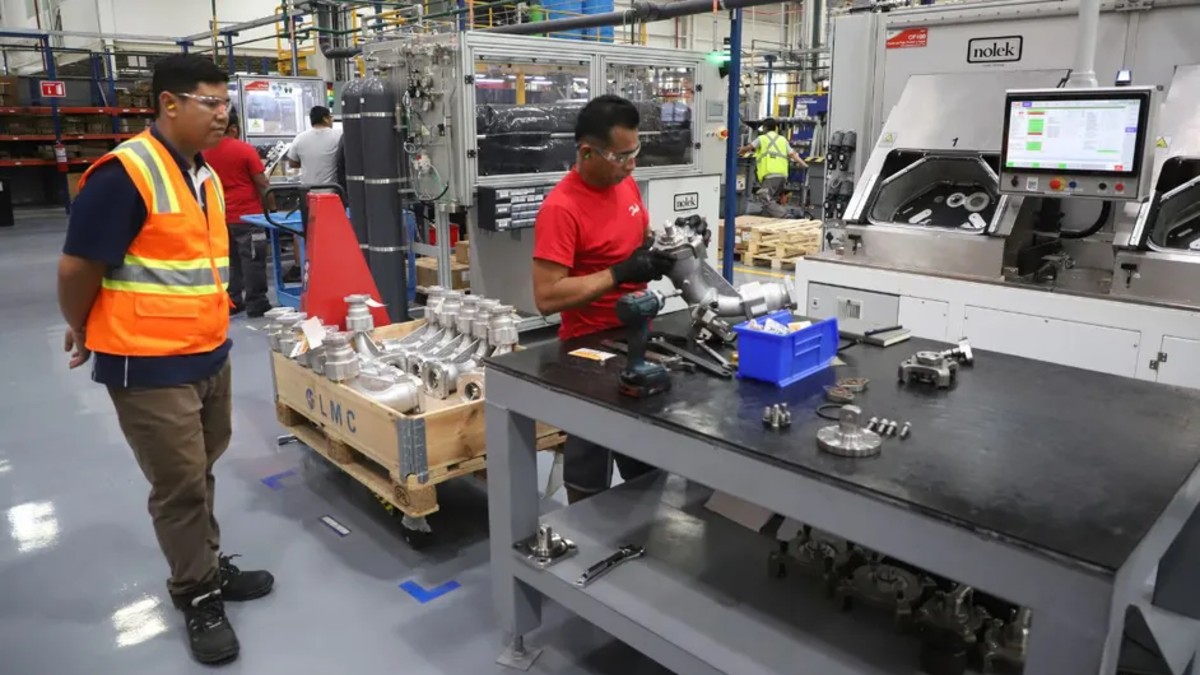 Otra señal de preocupación es la inversión productiva, la cual perdió impulso durante agosto