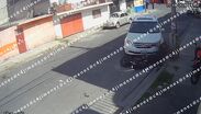 Sicario intenta disparar contra comerciante y se le encasquilla en arma en Nezahualcóyotl.