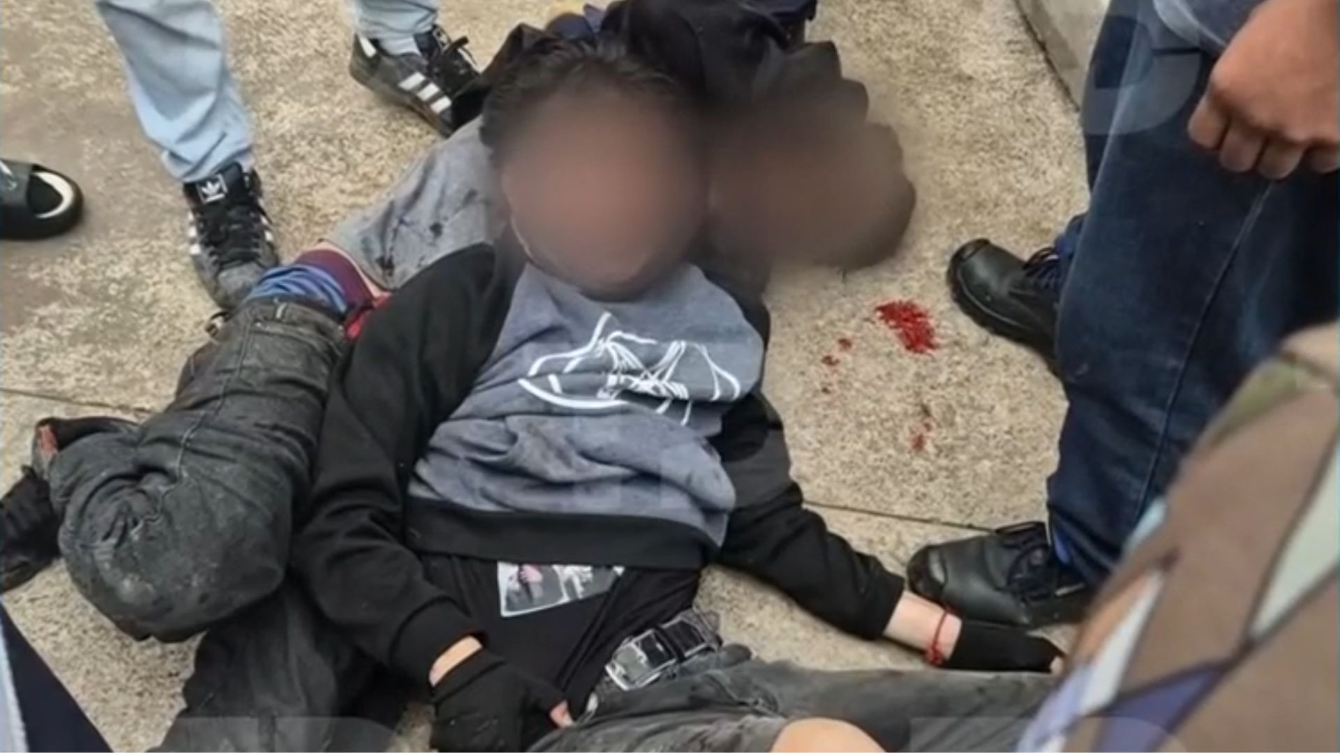 Detienen a dos jóvenes tras ataque con machete en escuela de Torreón, Coahuila