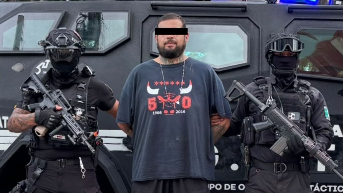 Detienen en Tonalá prófugo estadounidense buscado por delito de distribución de sustancias. | Policía de Jalisco vía Facebook.