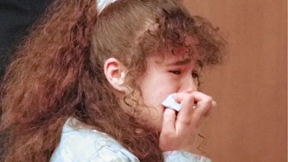 La mujer está recibiendo tratamiento en un hospital