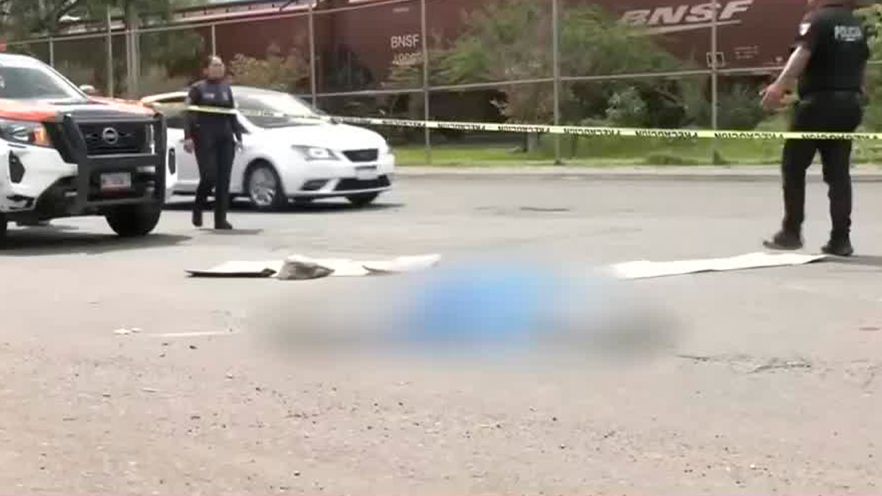 Tráiler atropella y mata a un hombre sobre la vía Morelos en Ecatepec