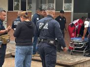 Existe la firme posibilidad de que los padres de los agresores hayan huido tras consumarse el atentado.