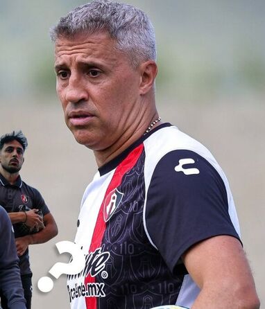 ¿Rocha o los nuevos? El dilema de Hernán Crespo en Atlas