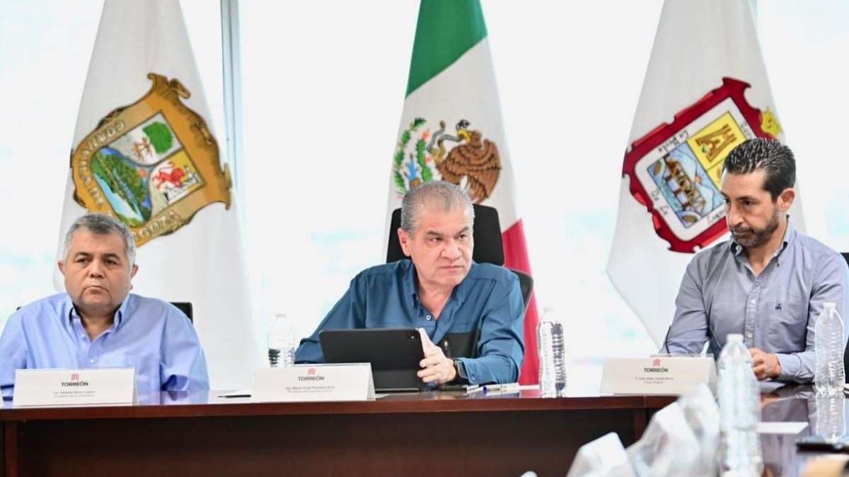 Supervisión del monitoreo en la laguna de regulación y la revisión de espectaculares como medida preventiva ante la continuidad de las precipitaciones