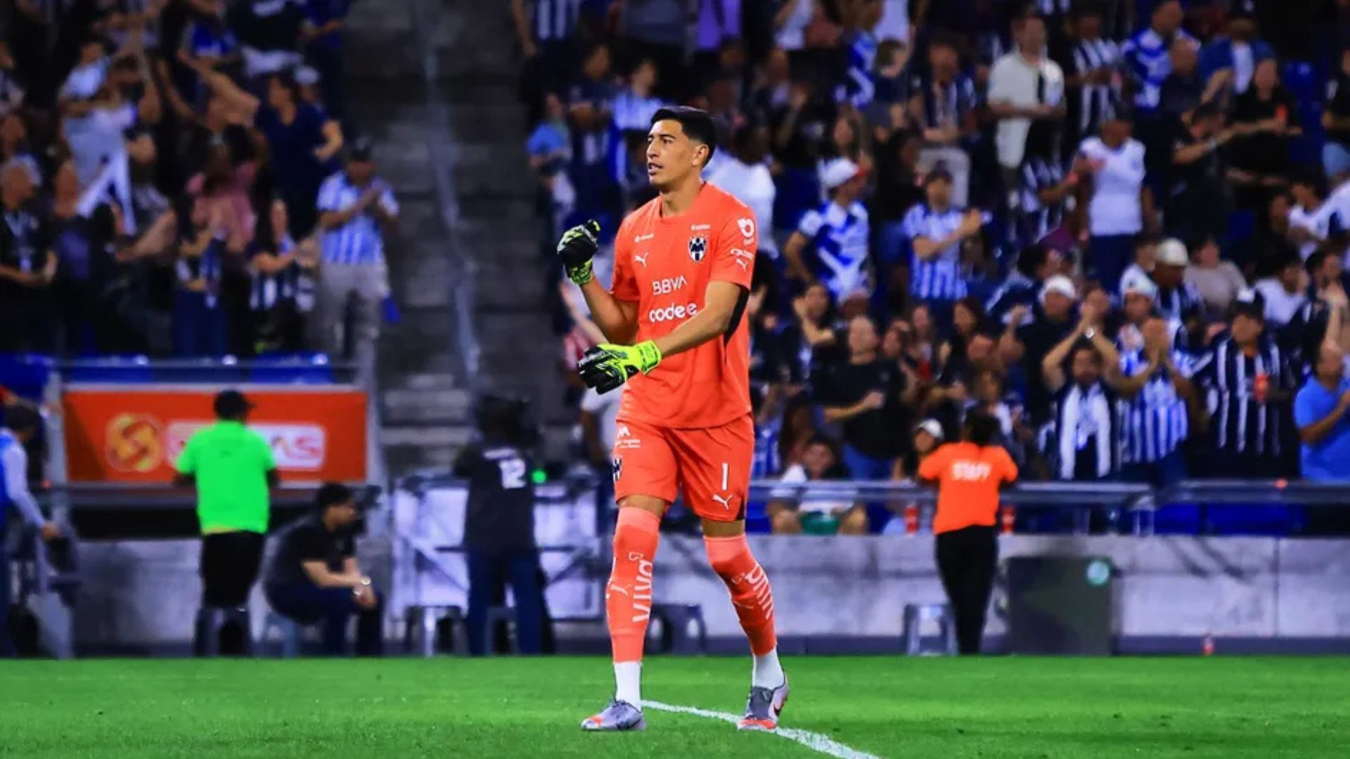 ¿Campaña contra Esteban Andrada? La polémica en Rayados. Futbol al día, 03 de octubre de 2026
