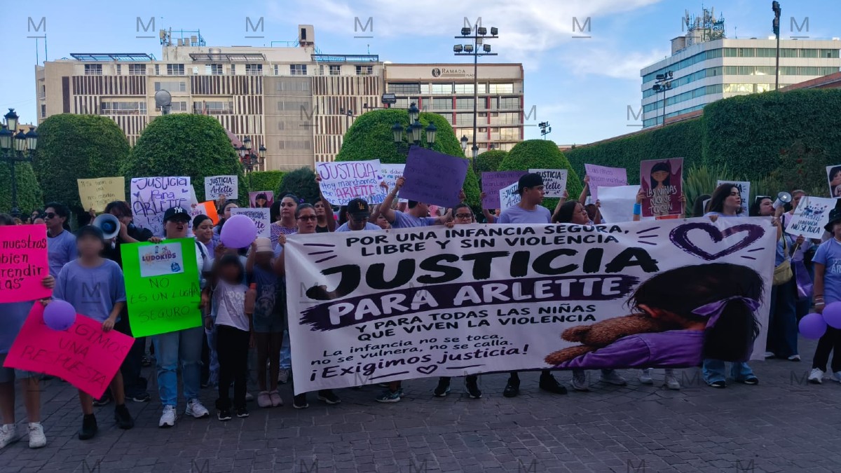Laura Tapia, madre de la menor, dijo que ya hay una denuncia de por medio.