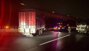 El vehículo que, presuntamente, originó la carambola fue una camioneta de tres y media toneladas.